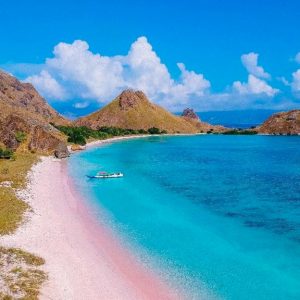AN EXCLUSIVE 4N5D KOMODO EXPEDITION